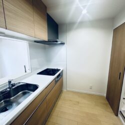 キッチンも丁寧にお使いです♪十分な広さで作業もしやすい♪キッチン