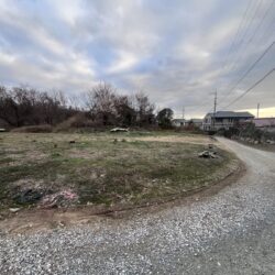 ☆Re-Kobe売主物件☆【神戸市西区伊川谷町潤和 1号地】資材置場や車両保管に♪広々166坪♪2区画セット販売も可♪駐車場用地にも♪