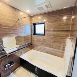 浴室暖房乾燥機付のユニットバス♪風呂