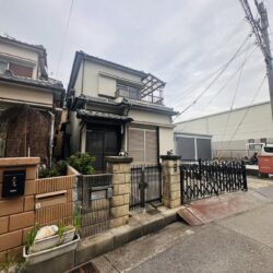 角地風のスッキリ開放感♪外観
